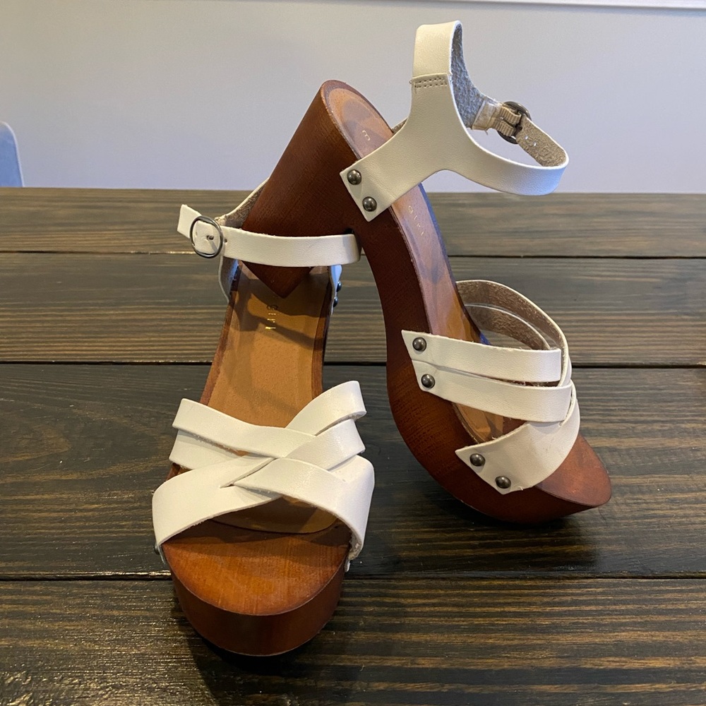 Madden girl clog heel